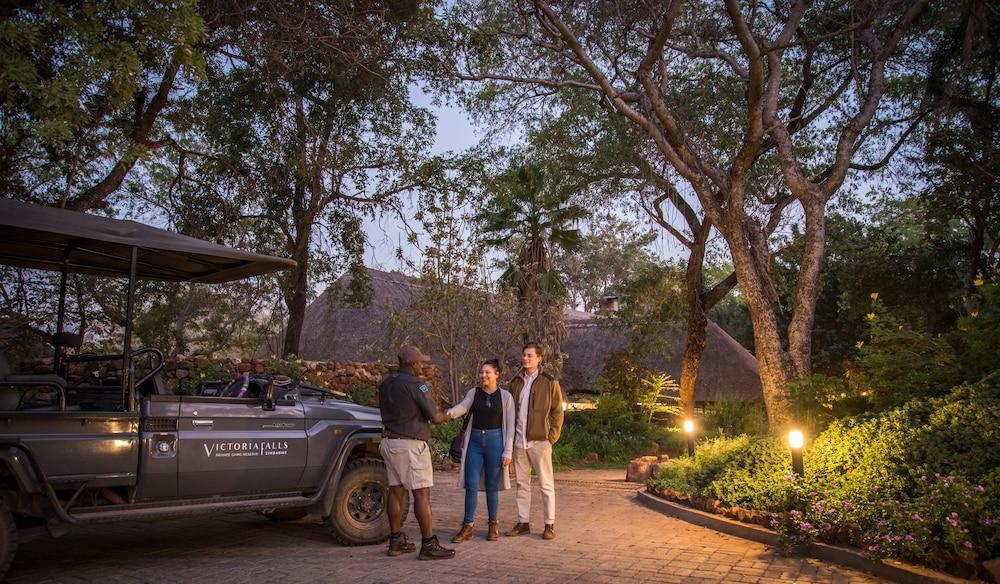 Anantara Stanley & Livingstone Victoria Falls Hotel Exterior photo