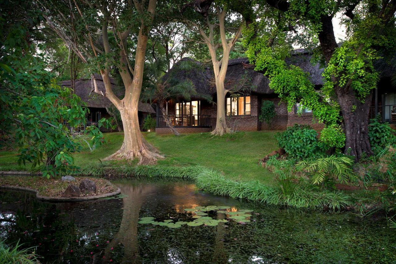 Anantara Stanley & Livingstone Victoria Falls Hotel Exterior photo