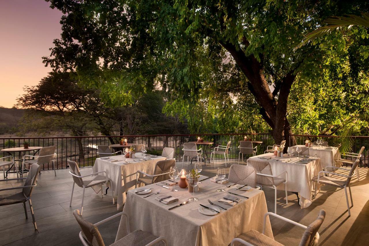 Anantara Stanley & Livingstone Victoria Falls Hotel Exterior photo